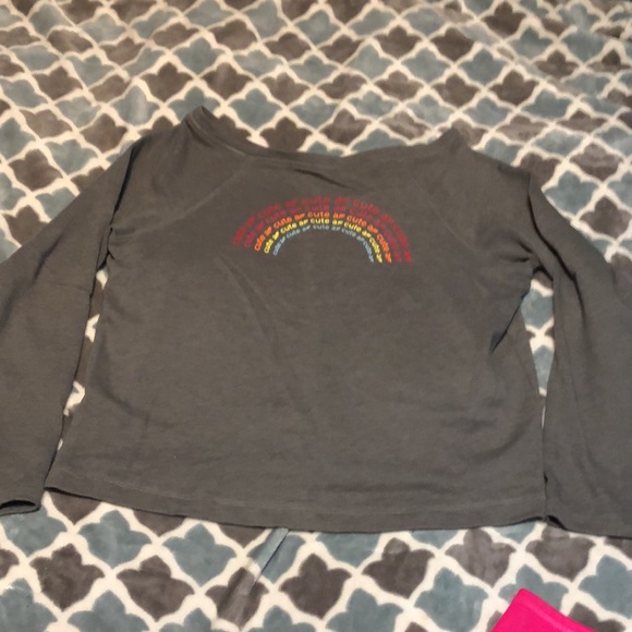 🥳2/$100🥳 Fabletics legging and sweater outfit - Picture 4 of 7